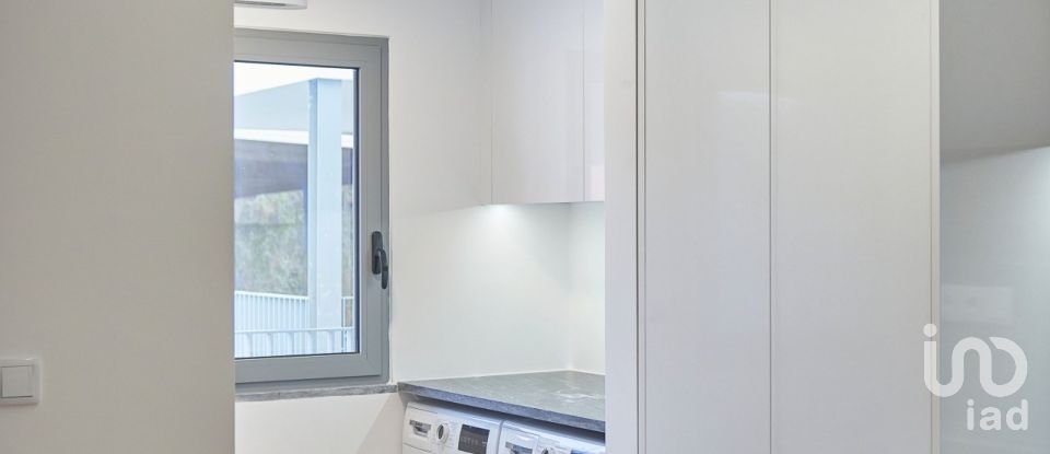 Duplex T3 in Alcântara of 135 m²