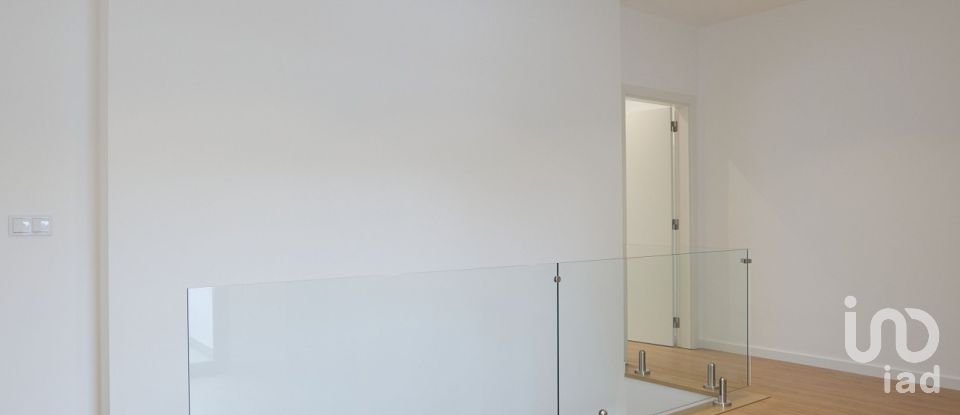 Duplex T3 in Alcântara of 135 m²