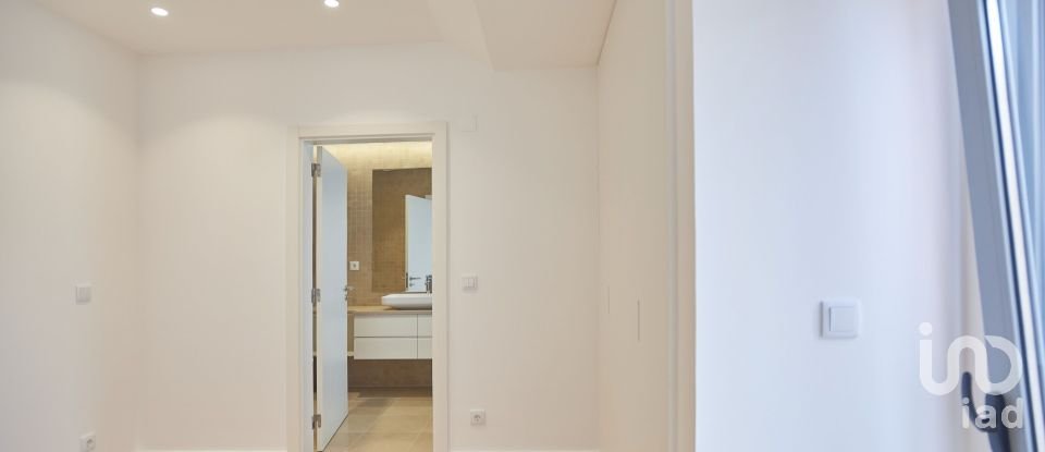 Duplex T3 in Alcântara of 135 m²