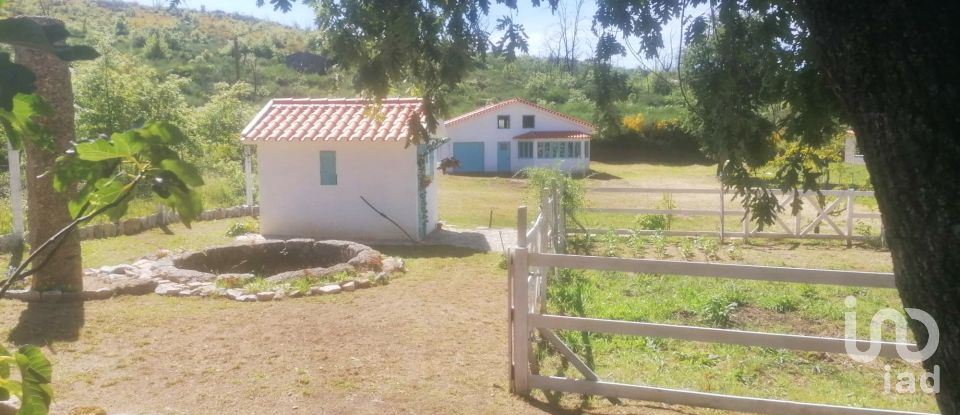 Land in Oliveira do Hospital e São Paio de Gramaços of 2,800 m²