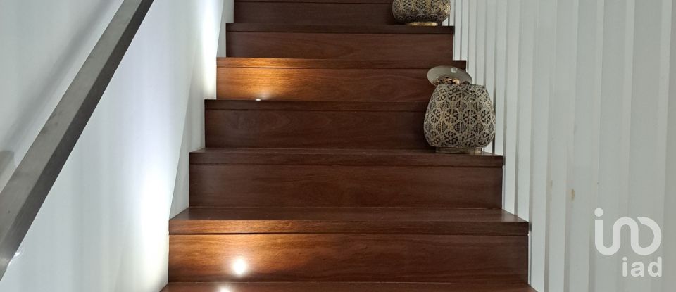 House T3 in Madalena of 241 m²