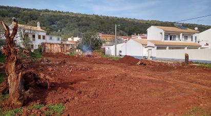 Demeure T0 à Salir de 125 m²