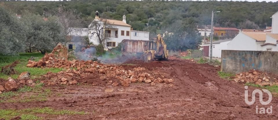 Demeure T0 à Salir de 125 m²