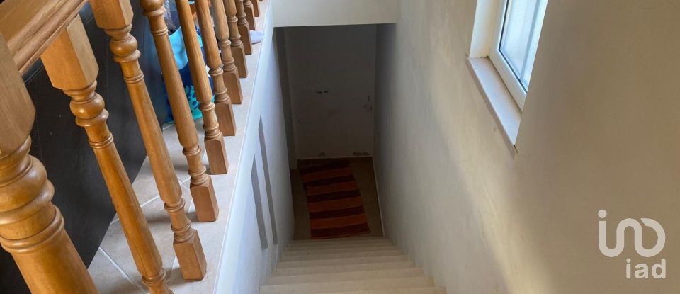 Moradia T3 em Aldeia do Mato e Souto de 330 m²