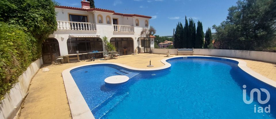 Moradia T4 em Boliqueime de 312 m²