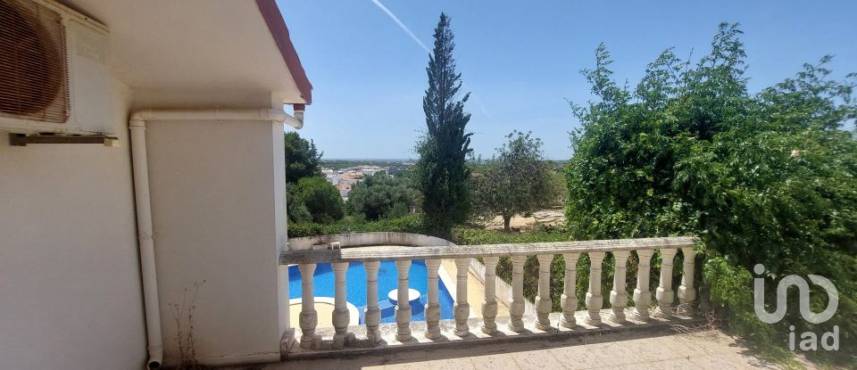 Moradia T4 em Boliqueime de 312 m²