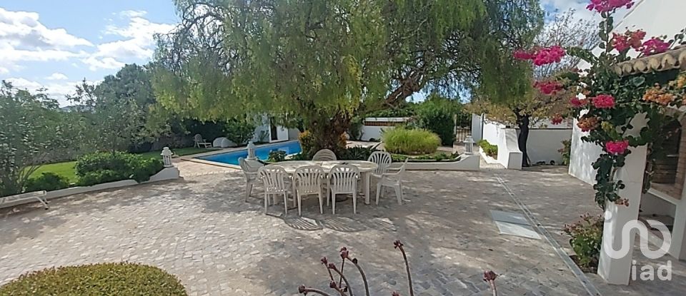 Moradia T4 em Boliqueime de 278 m²