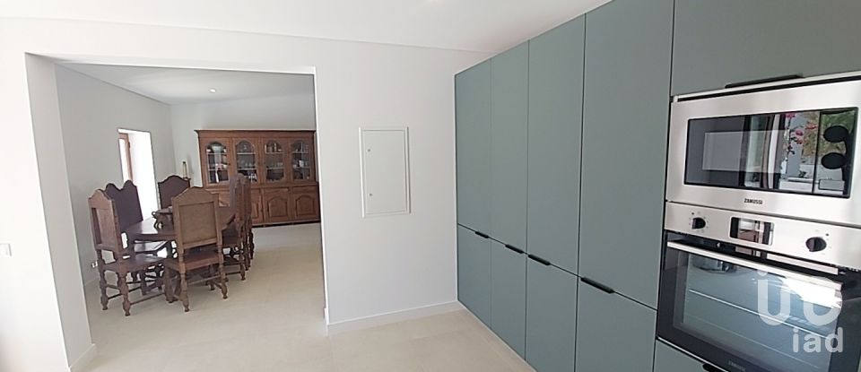 Moradia T4 em Boliqueime de 278 m²