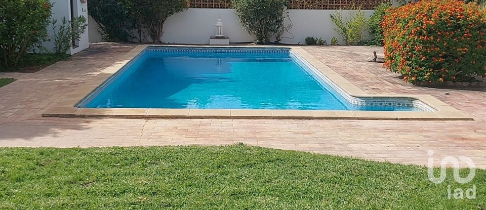 Moradia T4 em Boliqueime de 278 m²