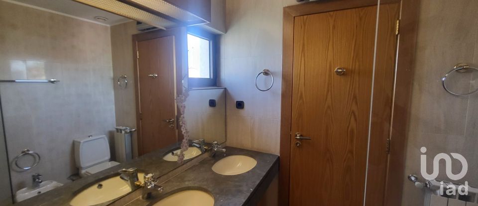 Appartement T2 à São Domingos De Benfica de 169 m²