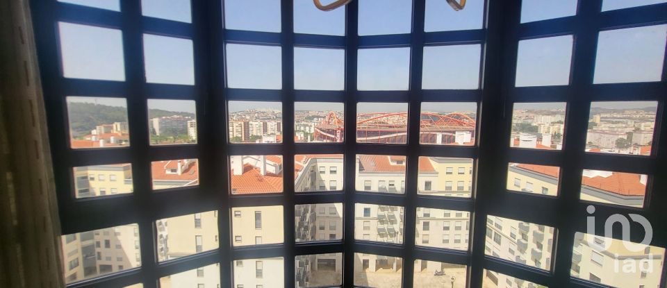 Appartement T2 à São Domingos De Benfica de 169 m²