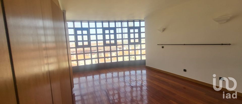 Appartement T2 à São Domingos De Benfica de 169 m²