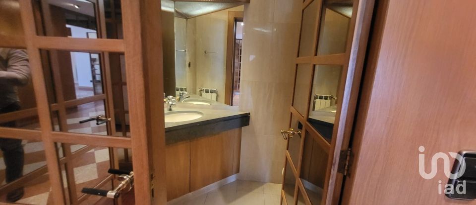 Appartement T2 à São Domingos De Benfica de 169 m²