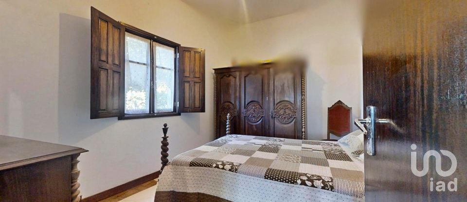 Maison T4 à Aldão de 310 m²