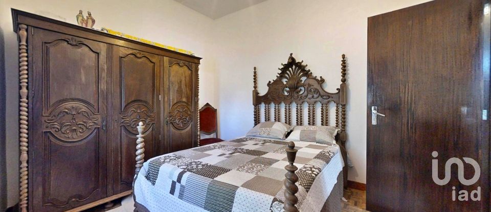 Maison T4 à Aldão de 310 m²