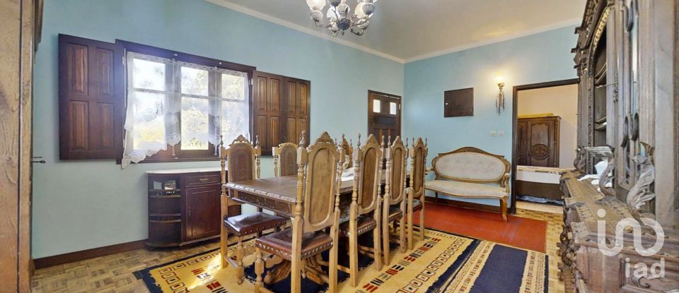 Maison T4 à Aldão de 310 m²