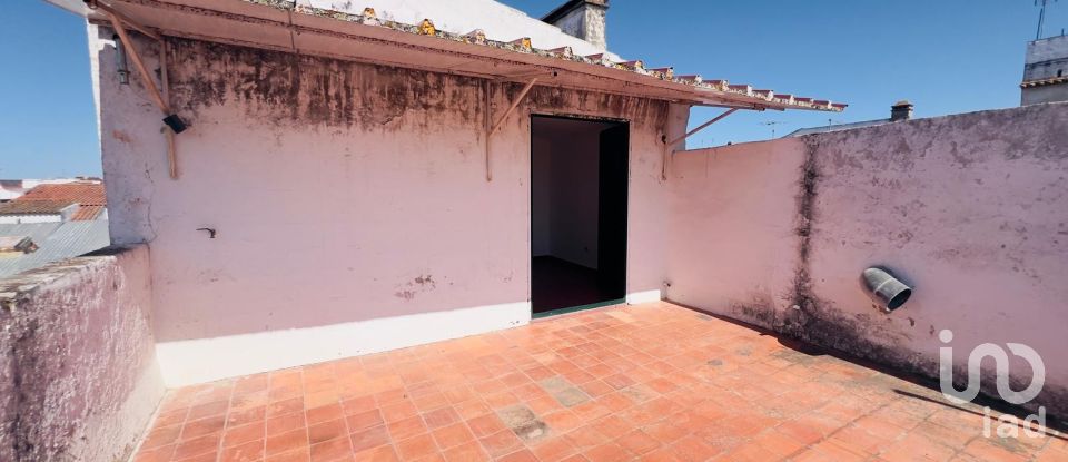 Appartement T4 à Évora (São Mamede, Sé, São Pedro e Santo Antão) de 159 m²