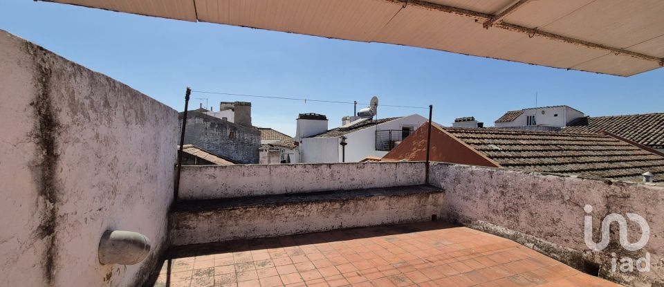 Appartement T4 à Évora (São Mamede, Sé, São Pedro e Santo Antão) de 159 m²