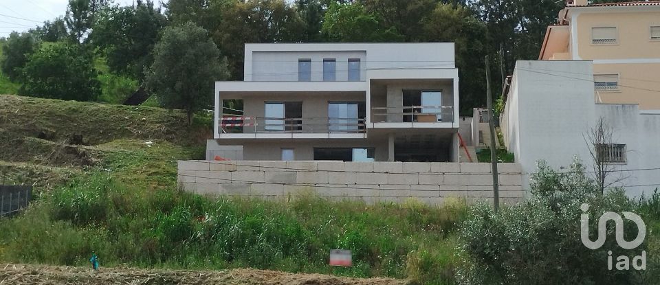 Terrain à bâtir à Nossa Senhora da Piedade de 420 m²