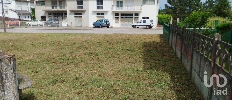 Terrain à bâtir à Nossa Senhora da Piedade de 400 m²