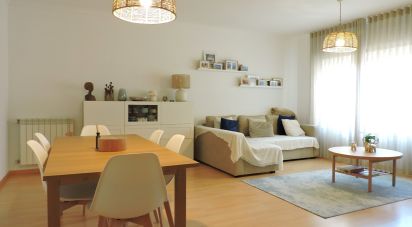 Appartement T2 à São Domingos de Rana de 121 m²
