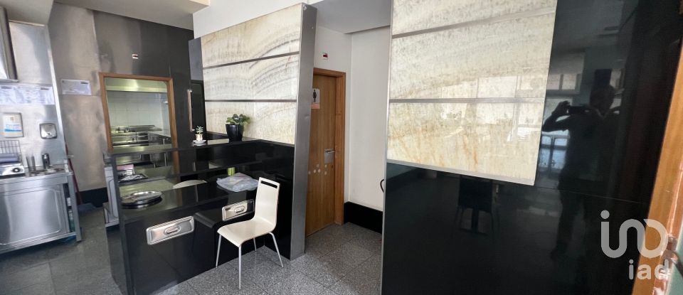 Loja / Estabelecimento Comercial em Cedofeita, Santo Ildefonso, Sé, Miragaia, São Nicolau e Vitória de 286 m²