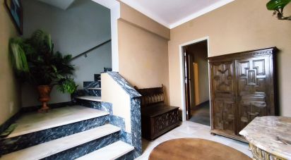 House T6 in Infias of 390 m²