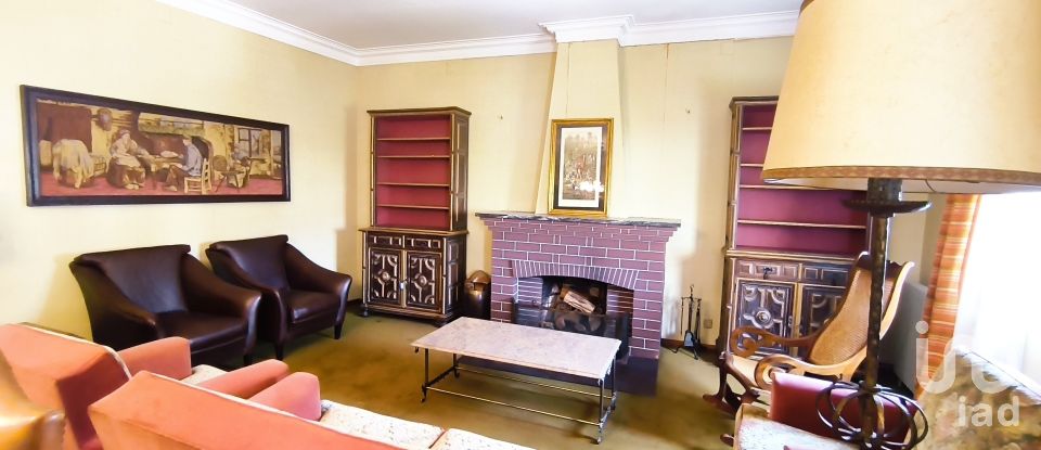 Moradia T6 em Infias de 390 m²