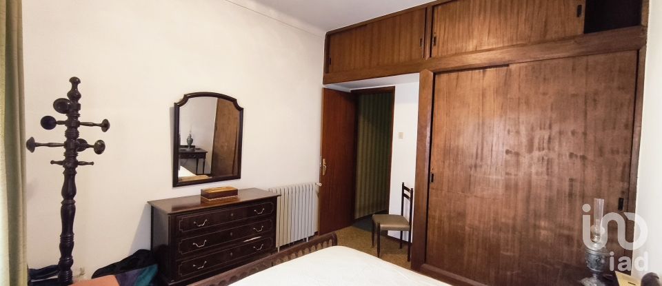 Moradia T6 em Infias de 390 m²