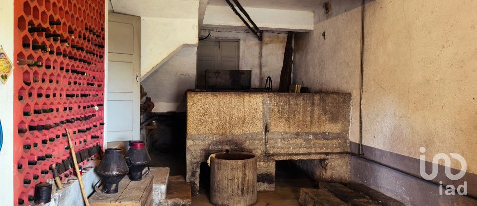 Moradia T6 em Infias de 390 m²