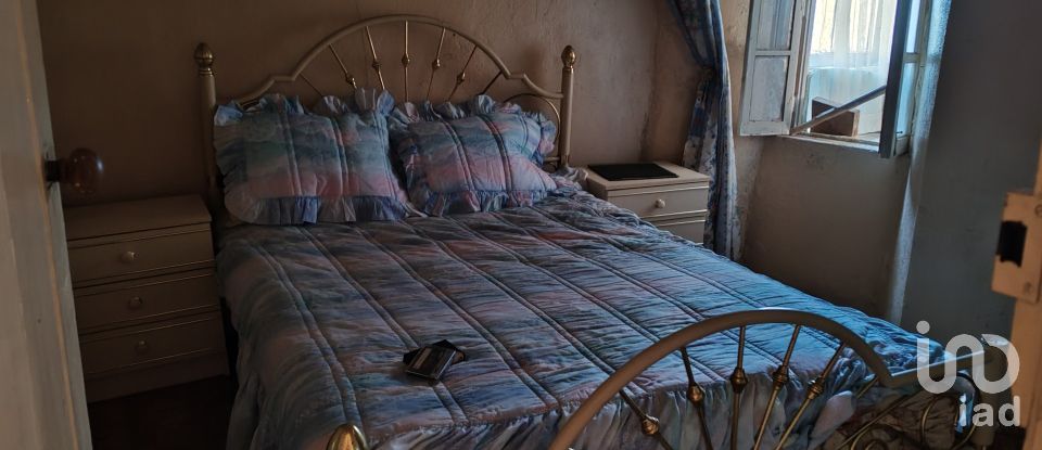 Moradia T4 em Portela do Fojo-Machio de 99 m²