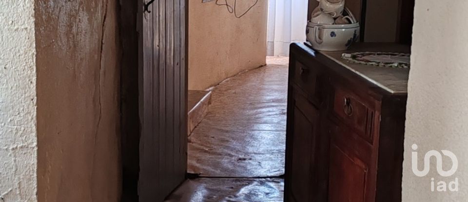 Moradia T4 em Portela do Fojo-Machio de 99 m²