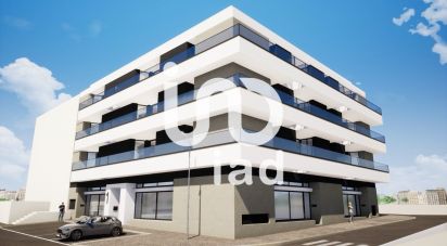 Apartamento T1 em Quelfes de 74 m²