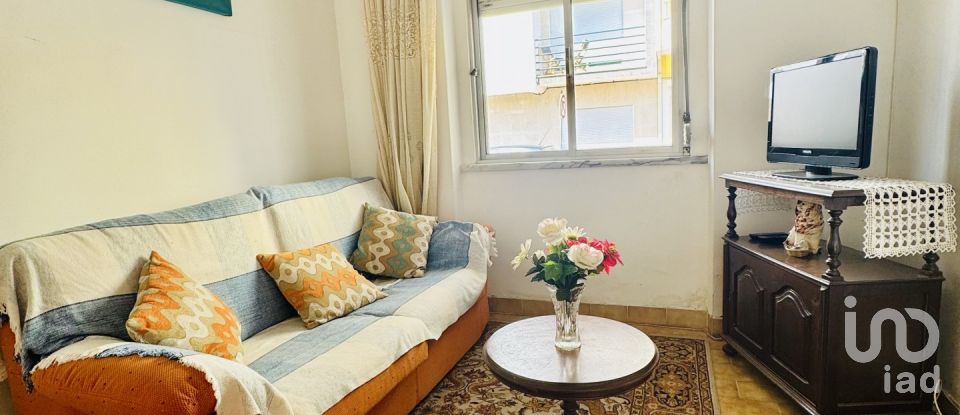 Moradia T2 em Pinhal Novo de 180 m²