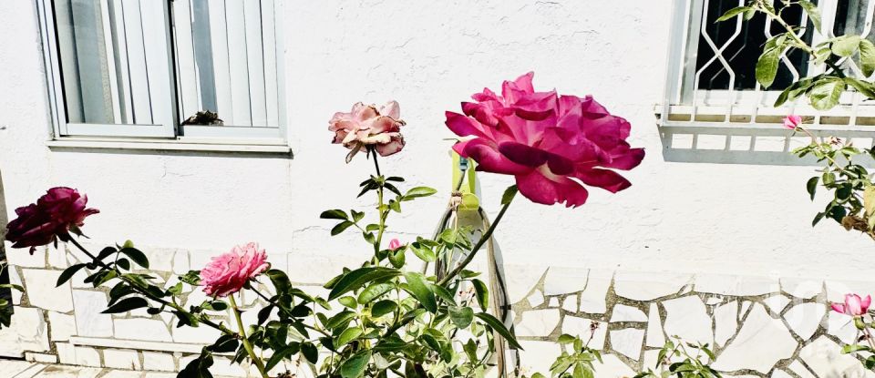 Moradia T2 em Pinhal Novo de 180 m²