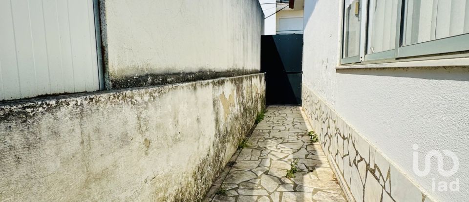 Moradia T2 em Pinhal Novo de 180 m²