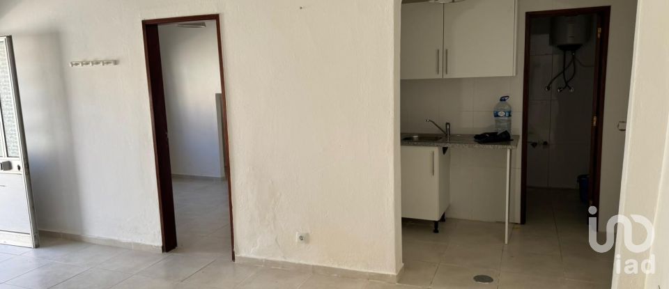 Maison T3 à Mexilhoeira Grande de 94 m²