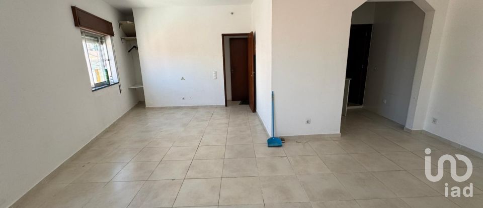 Maison T3 à Mexilhoeira Grande de 94 m²