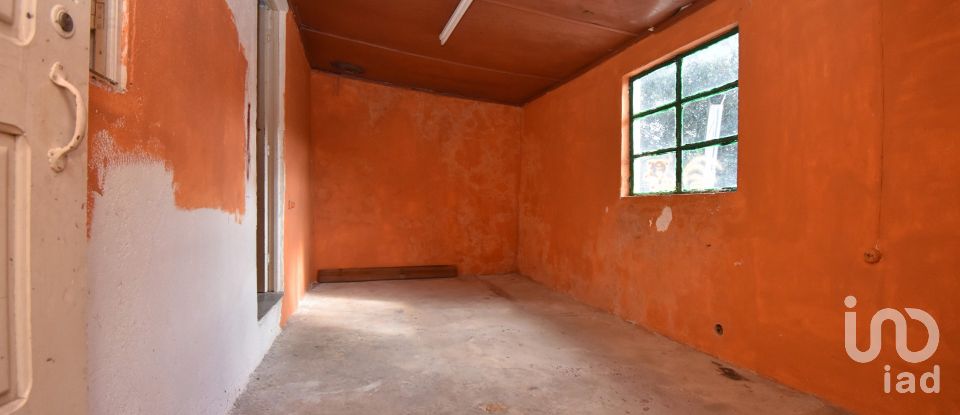 Maison traditionnelle T3 à Miranda do Corvo de 220 m²