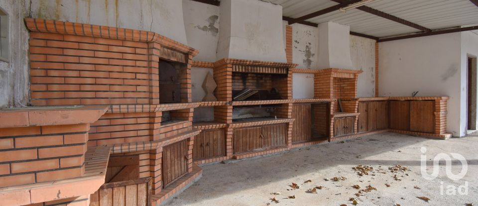 Maison traditionnelle T3 à Miranda do Corvo de 220 m²