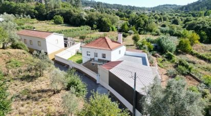 Traditional house T4 in Vila Nova of 214 m²