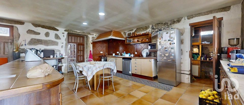 Maison traditionnelle T7 à Perafita, Lavra E Santa Cruz Do Bispo de 1 271 m²