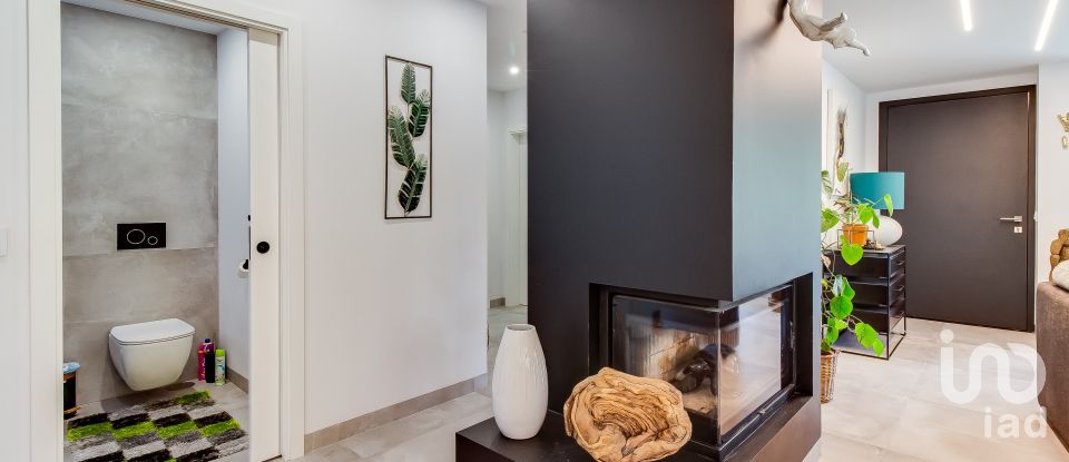 House T4 in Guia, Ilha e Mata Mourisca of 438 m²