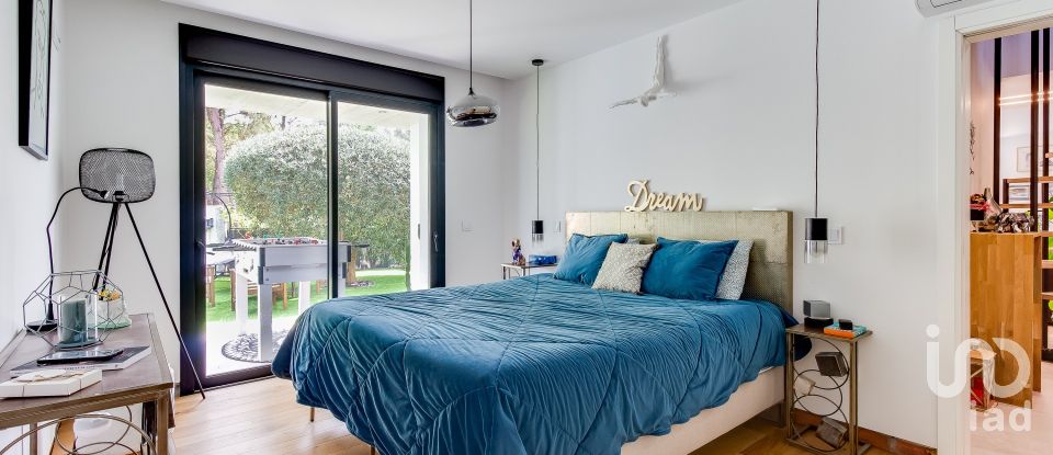 House T4 in Guia, Ilha e Mata Mourisca of 438 m²