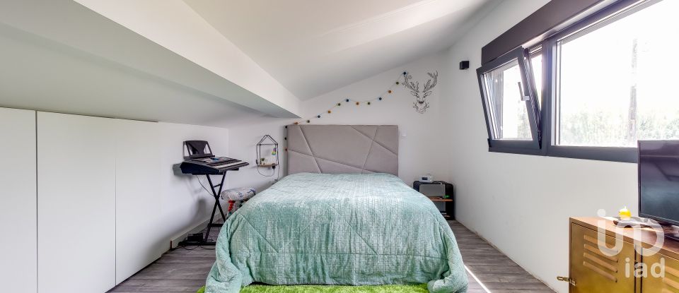 House T4 in Guia, Ilha e Mata Mourisca of 438 m²