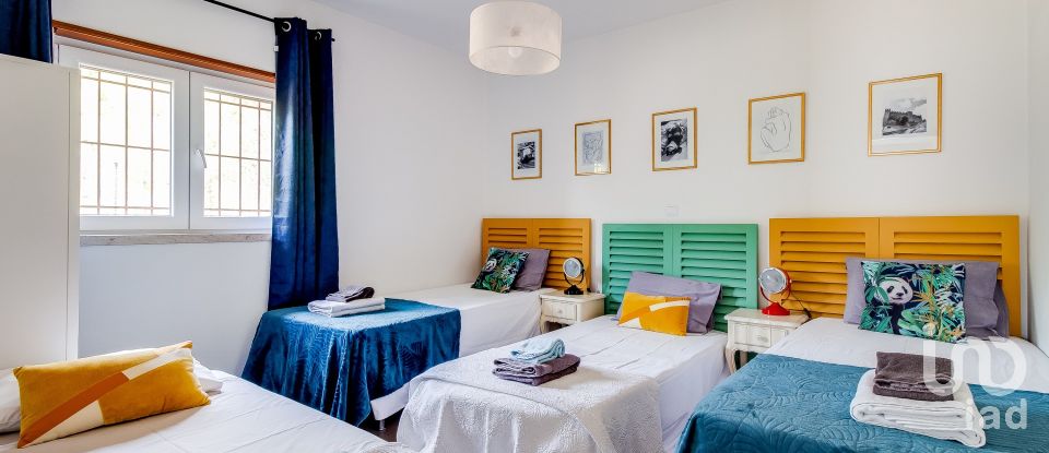 House T4 in Guia, Ilha e Mata Mourisca of 438 m²