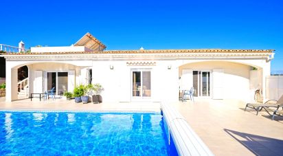 House T5 in São Brás de Alportel of 303 m²