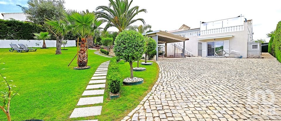 House T5 in São Brás de Alportel of 303 m²