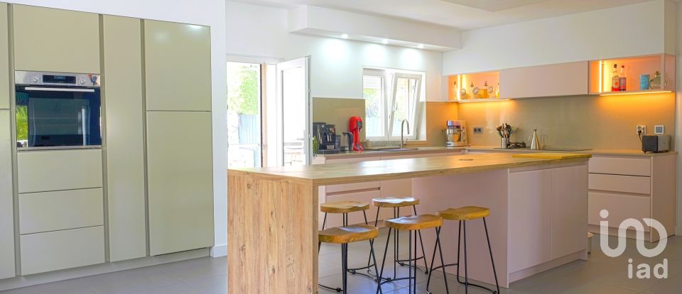 House T5 in São Brás de Alportel of 303 m²