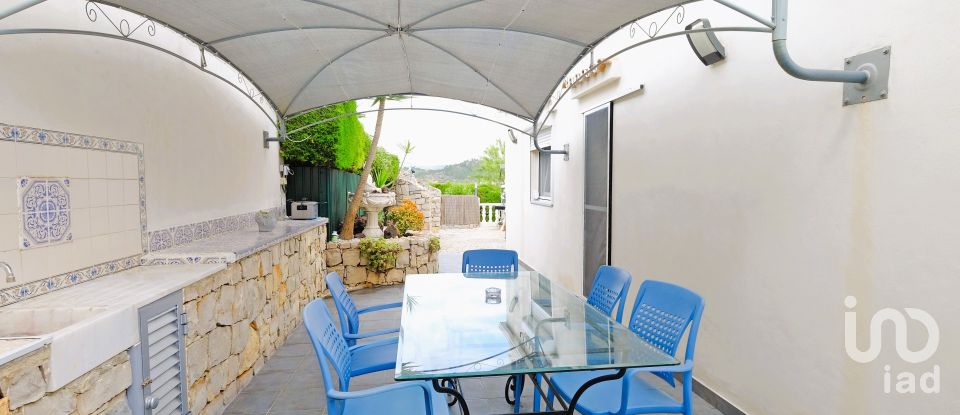 House T5 in São Brás de Alportel of 303 m²